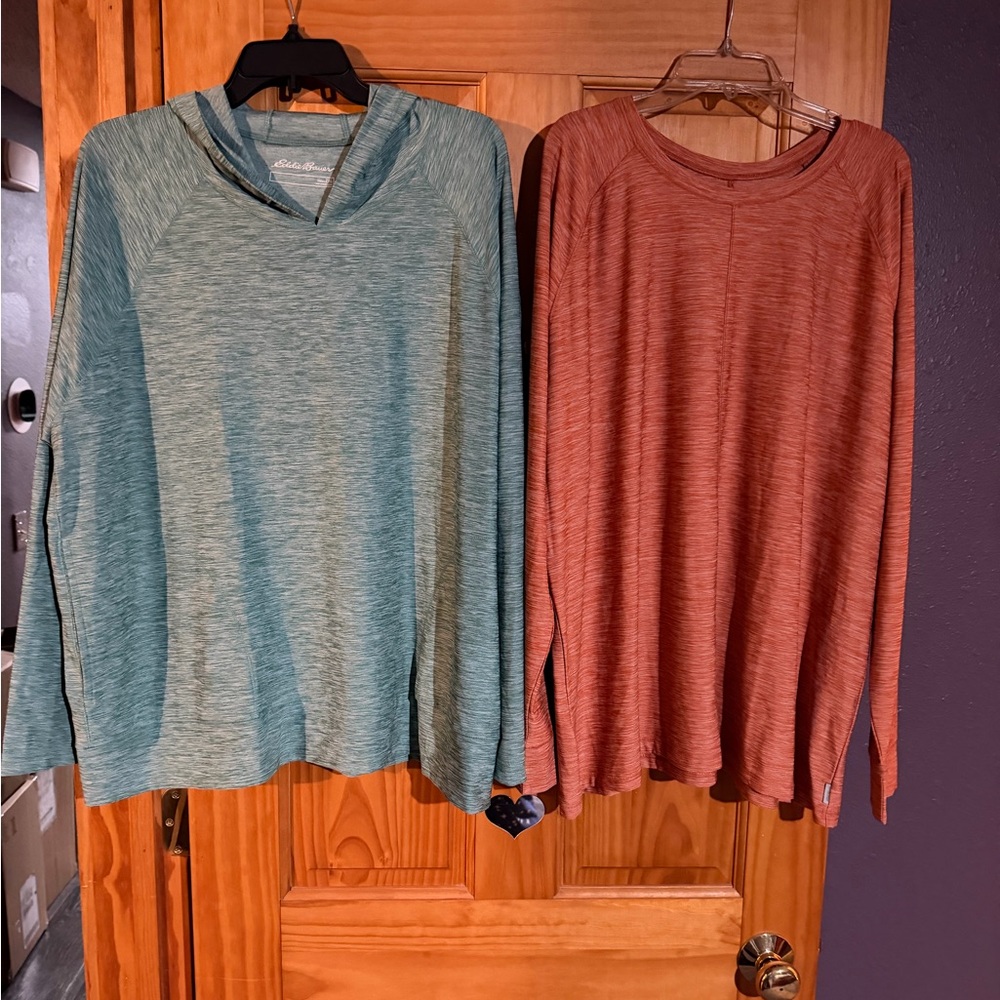 Eddie Bauer XL Women's Blue-Green & Rust-Orange Long Sleeve Tops.